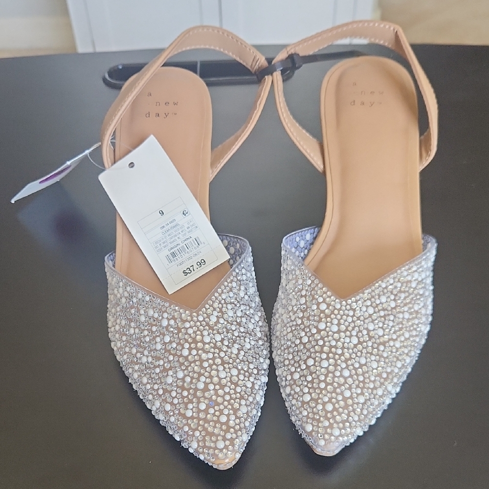 A New Day Women's Beaded Pointed Heels - Cream and Tan